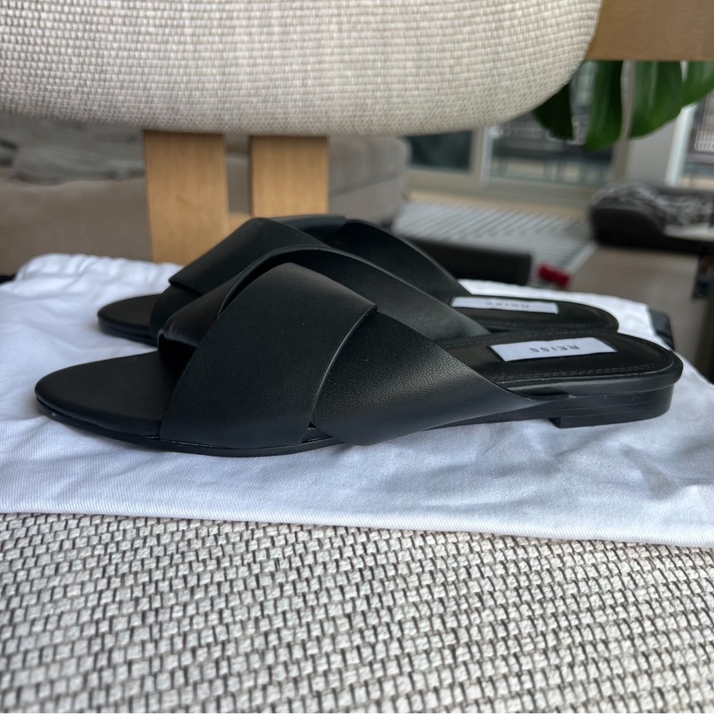Reiss Brooke Slide Sandals in Black NWOT - Picture 3 of 5